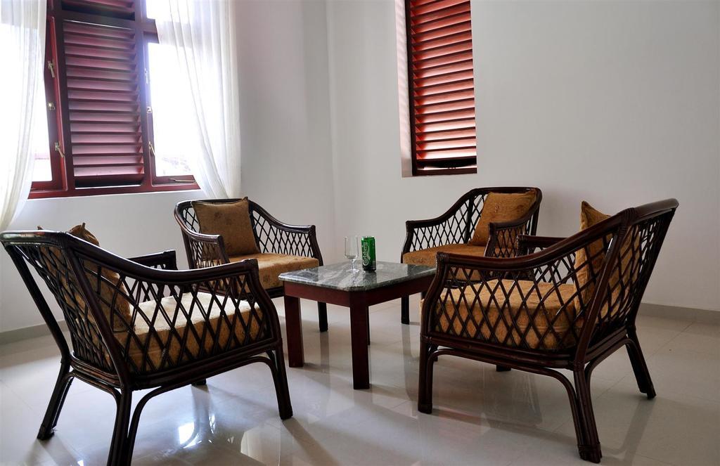 Harris Villa Hikkaduwa Quarto foto